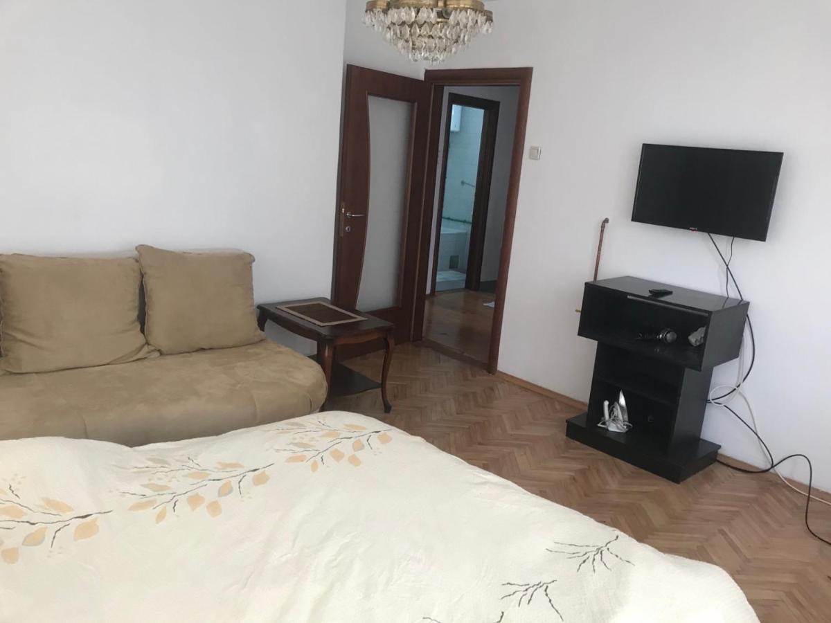 Feel Like Home Guest House Сараево Экстерьер фото